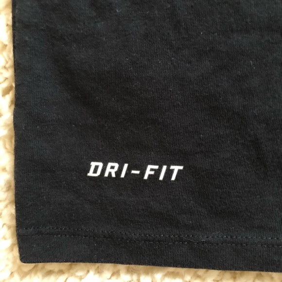 NIKE Just Fly Basketball t-shirt - Picture 4 of 4